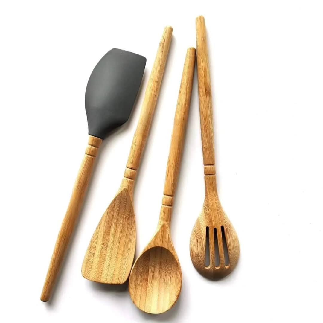 Set od 4 kasike od prirodnog drveta bambusa