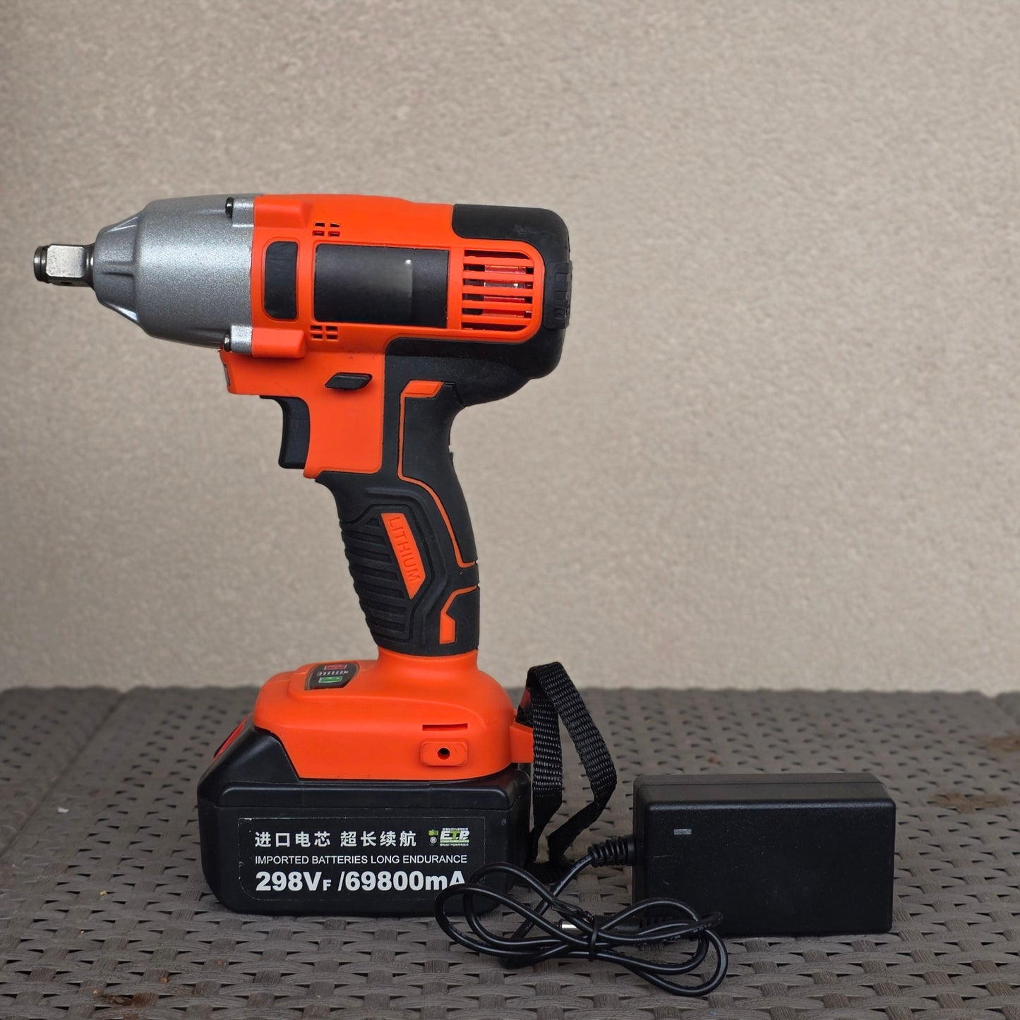 Aku udarni odvijac 29.8V 6Ah Li-ion