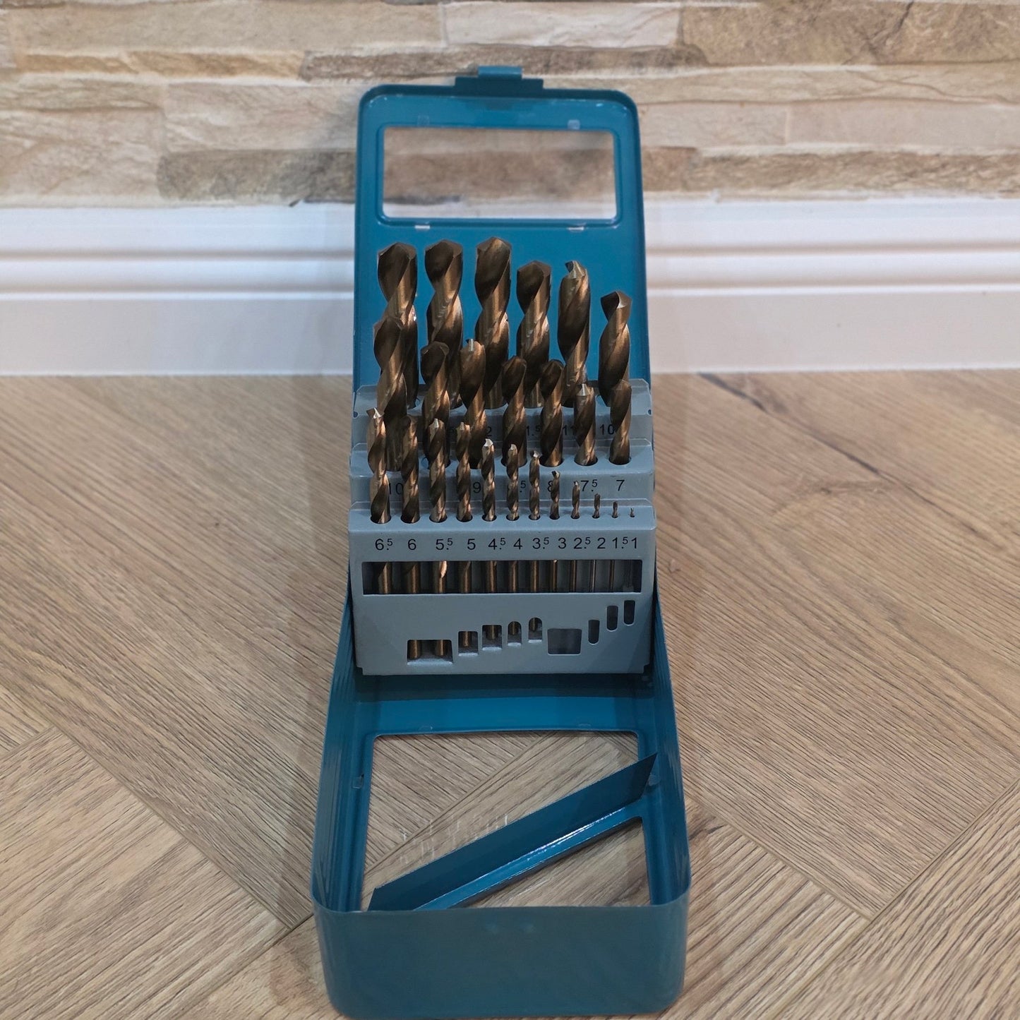 Set spiralnih burgija 1–13 mm – 25 kom
