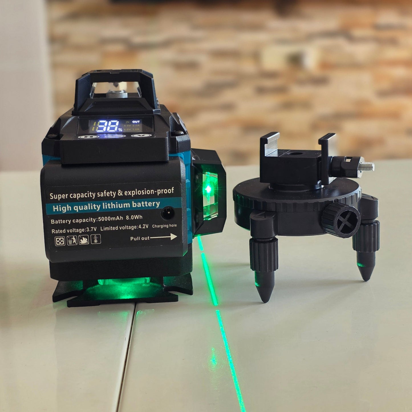 📐 Profesionalni laserski nivelir YOVLET – zeleni laser