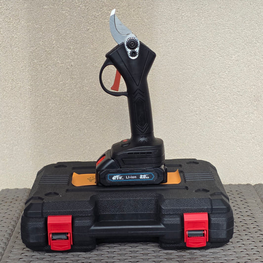 Aku makaze za orezivanje 21V – profesionalne bežične makaze za voćarstvo i vinogradarstvo